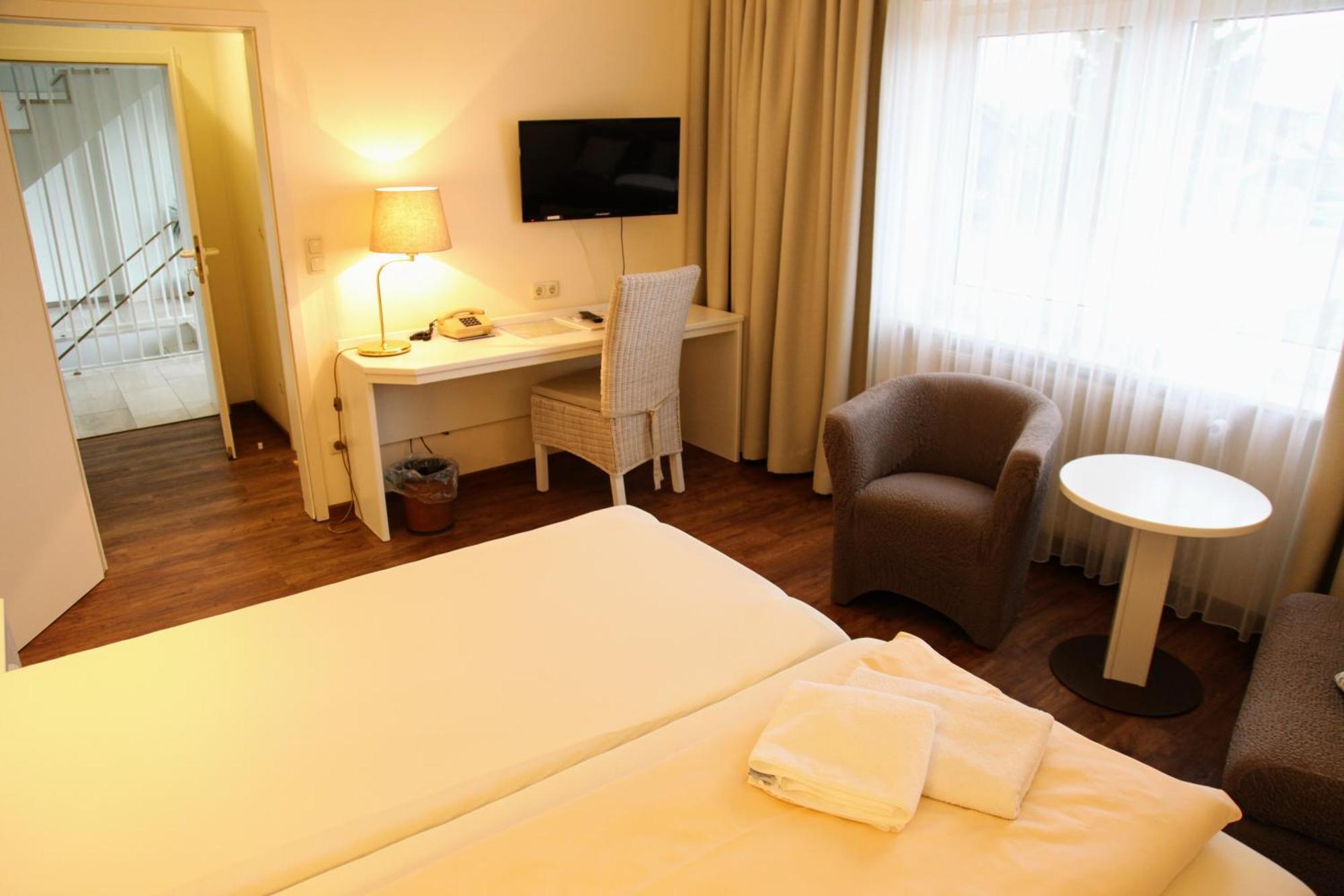 Hotel Garni Landgasthof Luechau Mussen  Ngoại thất bức ảnh